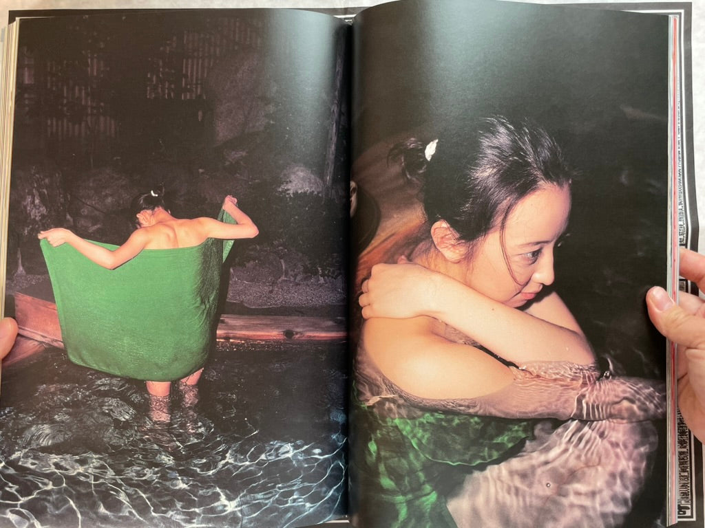 Takahashi Yumiko Photo book - Slipcover, Oversized (2001)-thumbmail-17