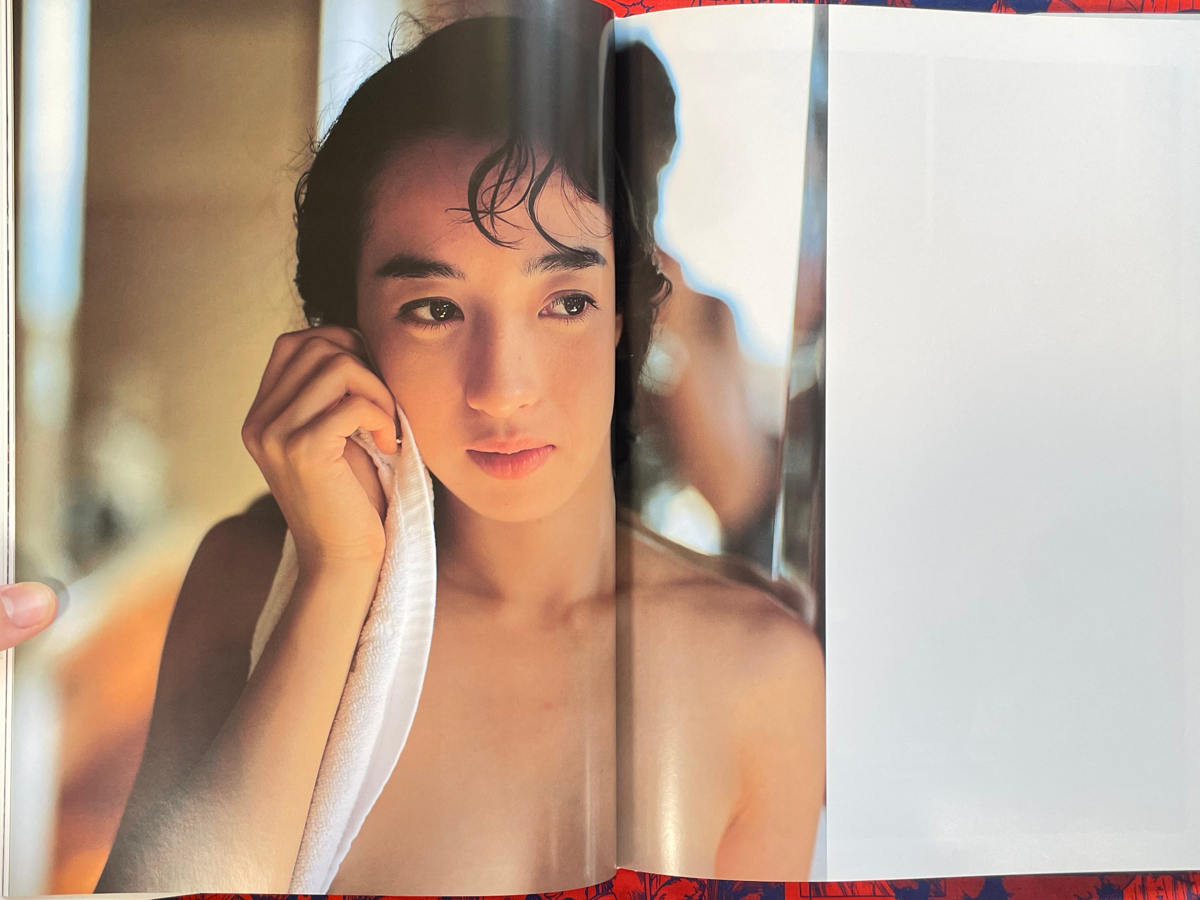 Shanghi: Sakurako Akino by Hajime Sawatari (1993)