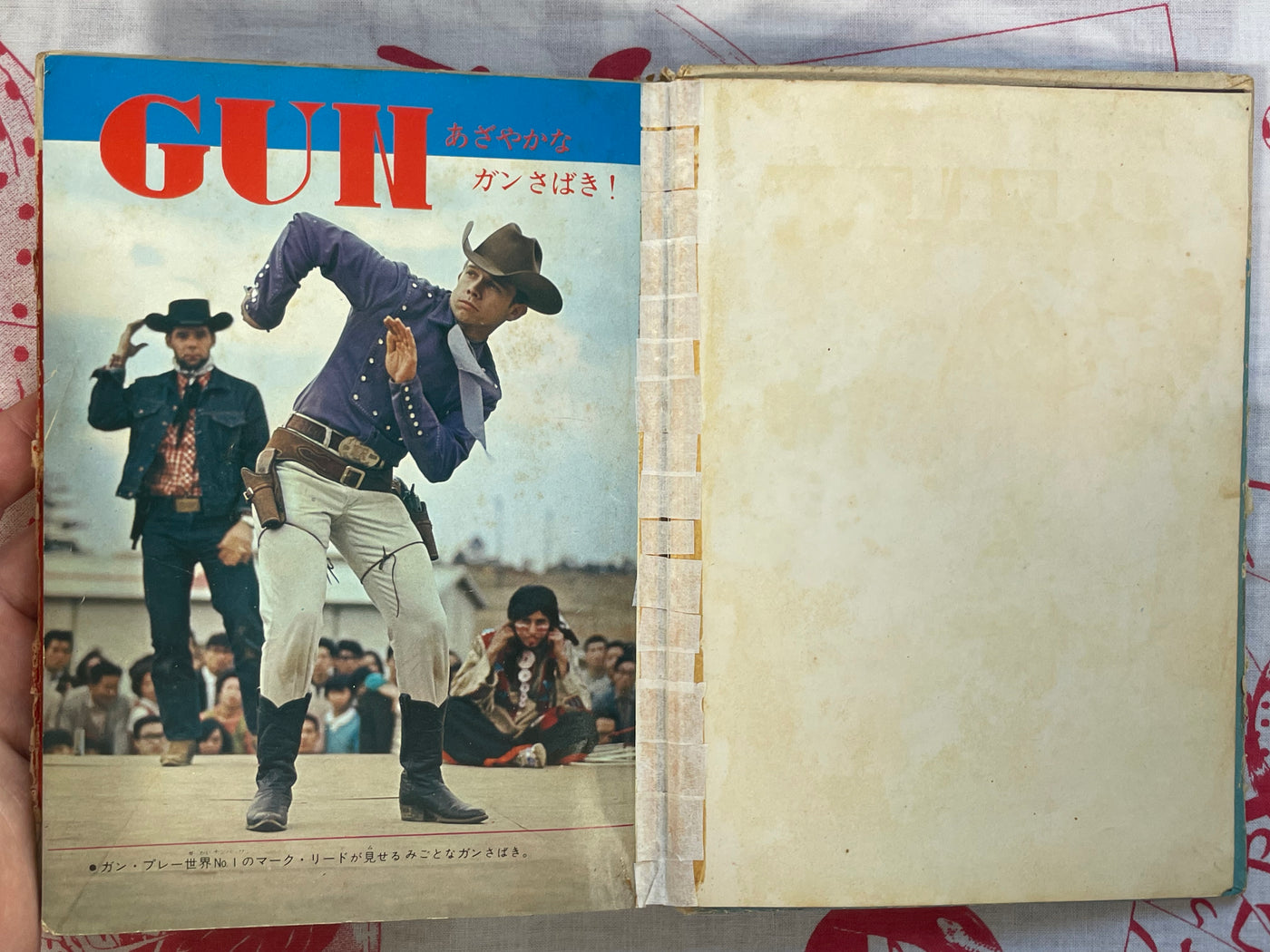 Handgun Pictorial - hardcover by Osanai Hiroshi (1967)
