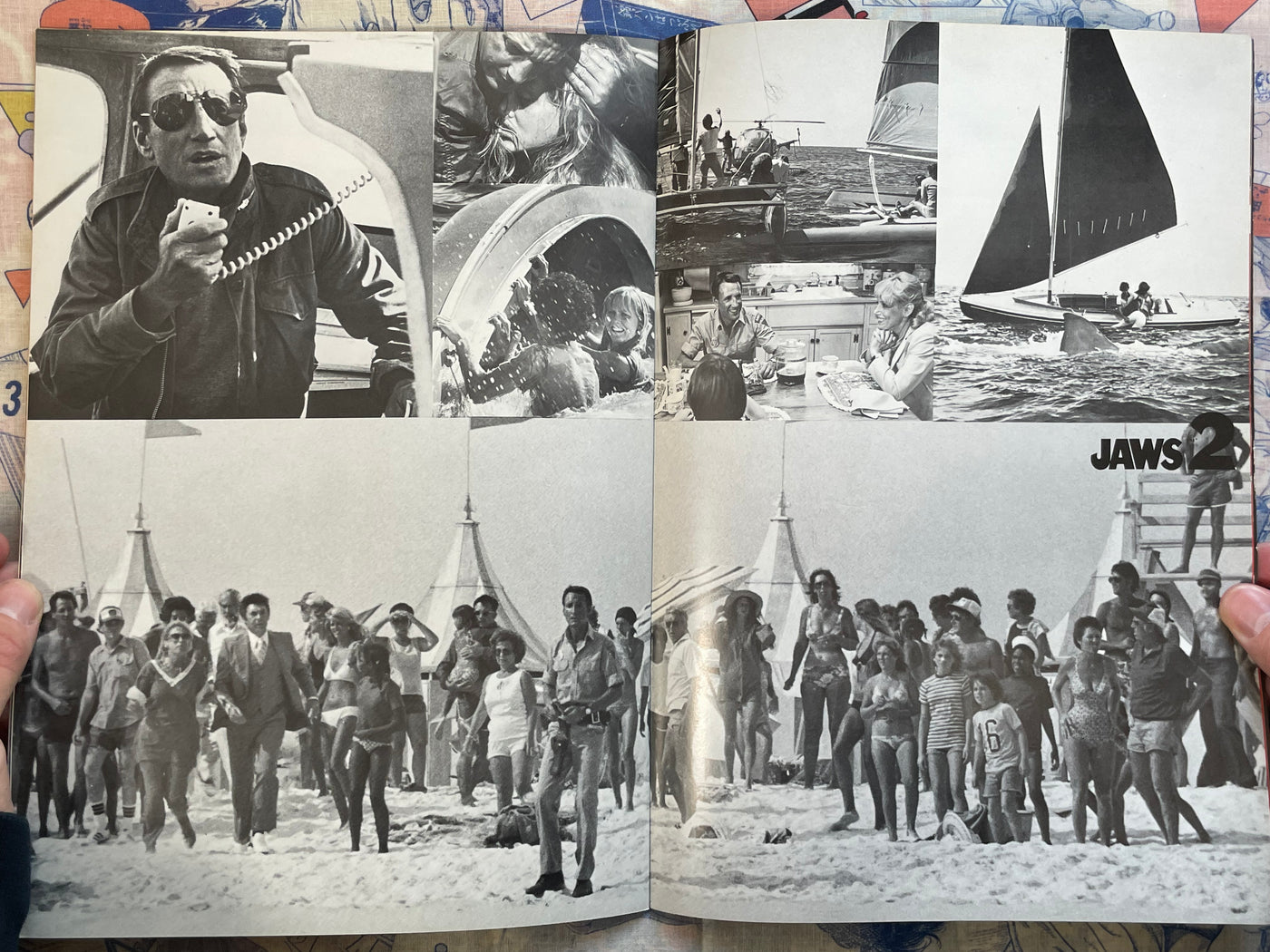 Set of 2 Movie Pamphlets: Jaws / Jaws II - Japanese Release (1975)