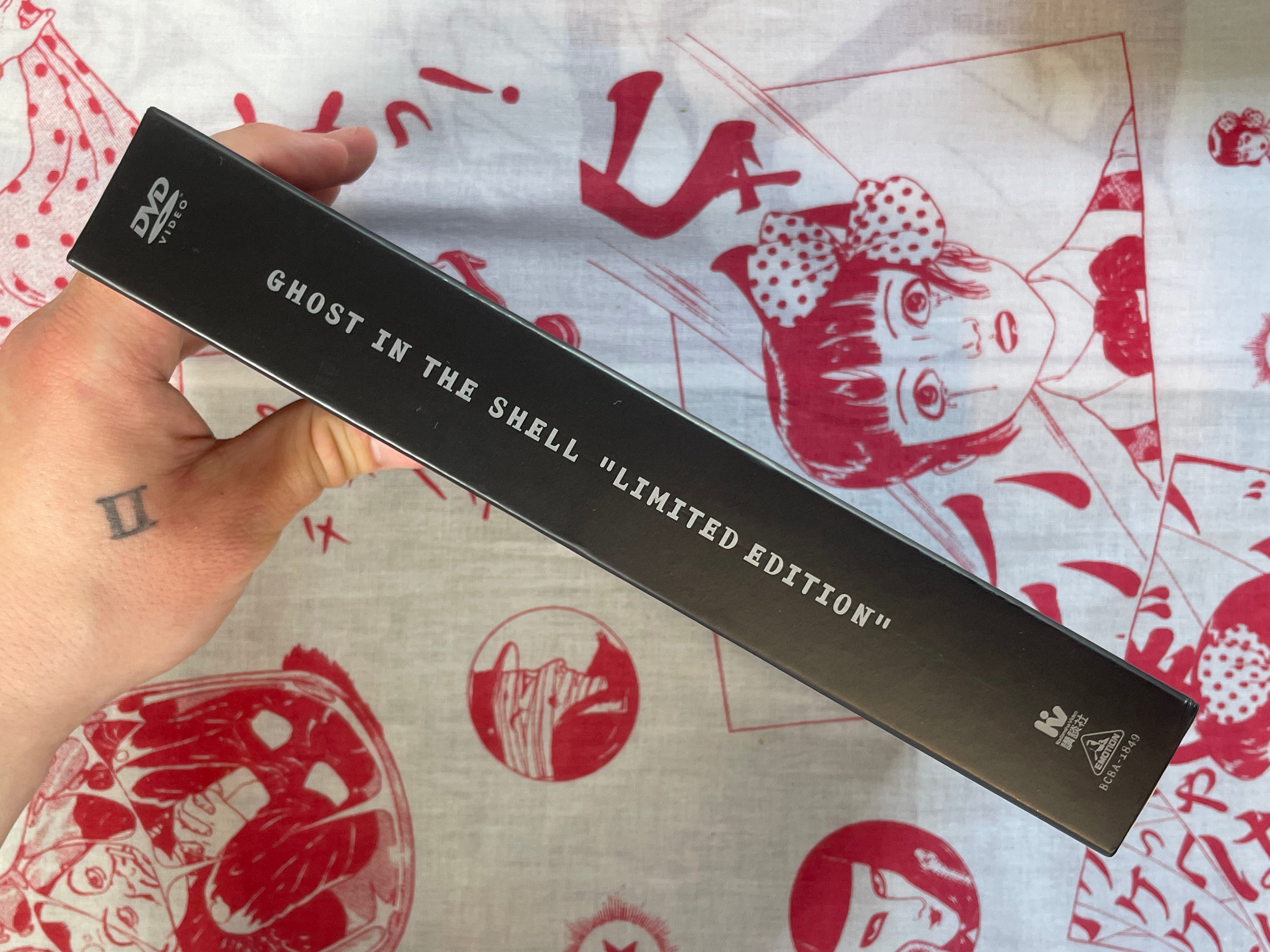Ghost in the Shell Limited Edition DVD w/ Storyboards Book by Shirow Masamune (2004)