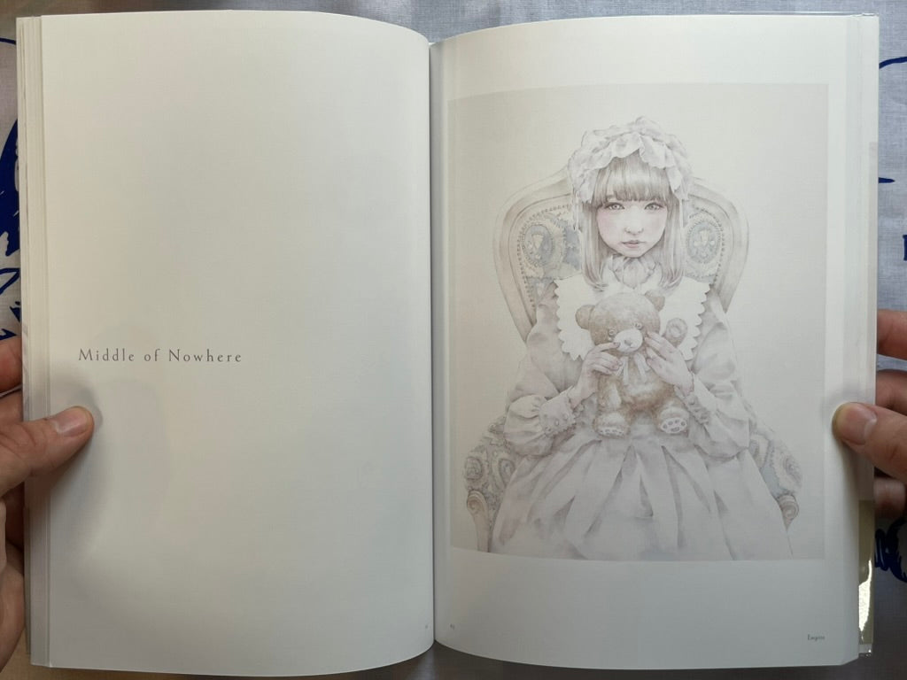SIGNED White Light by Nico Hirano (2021)-thumbmail-9