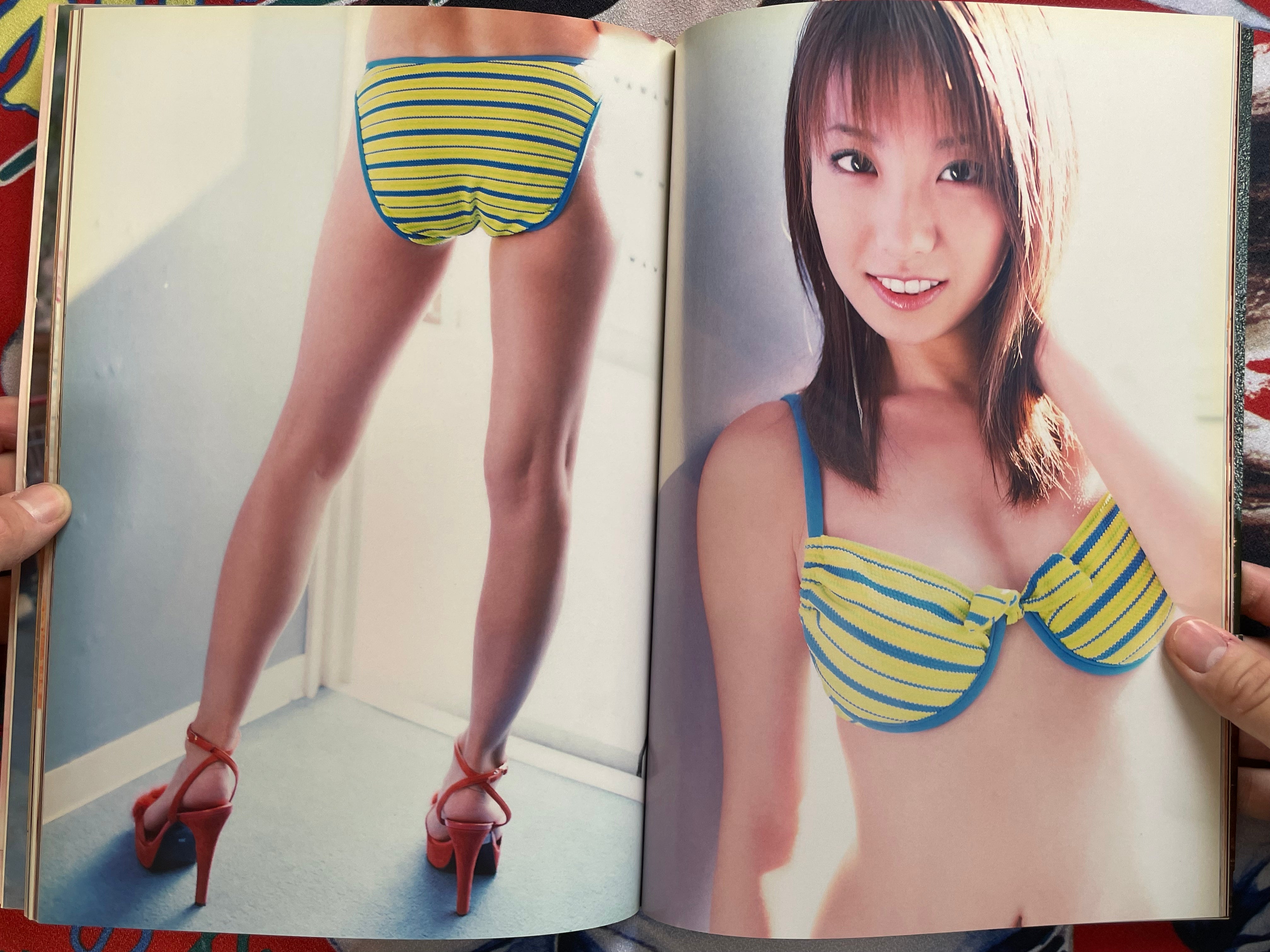 Azu Darake: Azusa Yamamoto Photo Collection (2008)