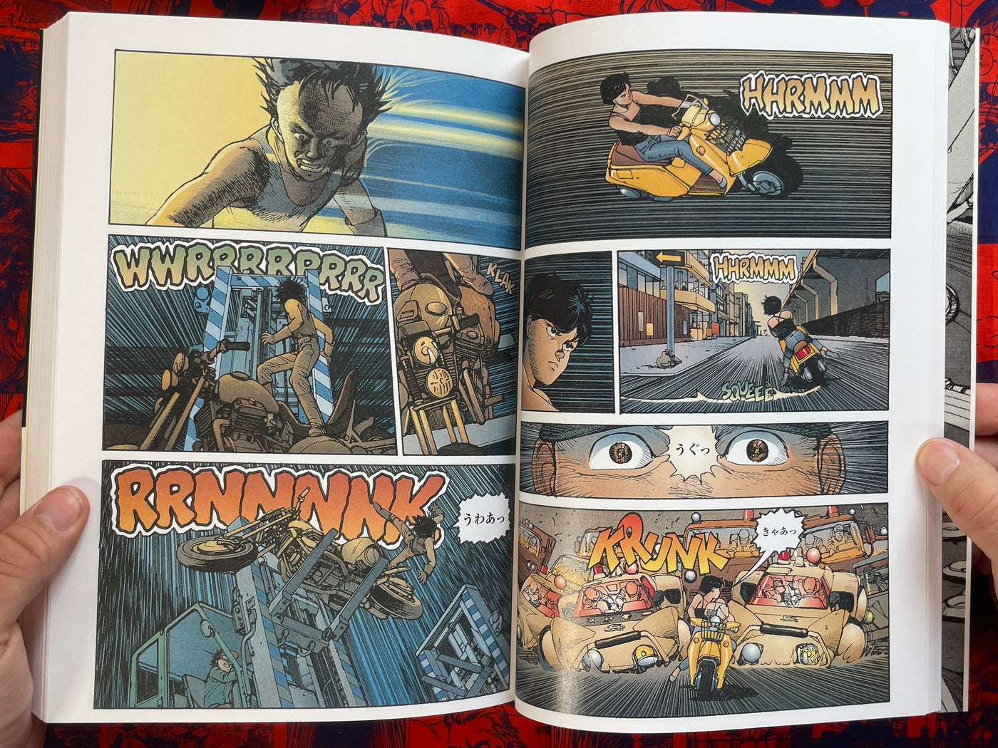Akira 1 Color Edition by Katsuhiro Otomo (2003)