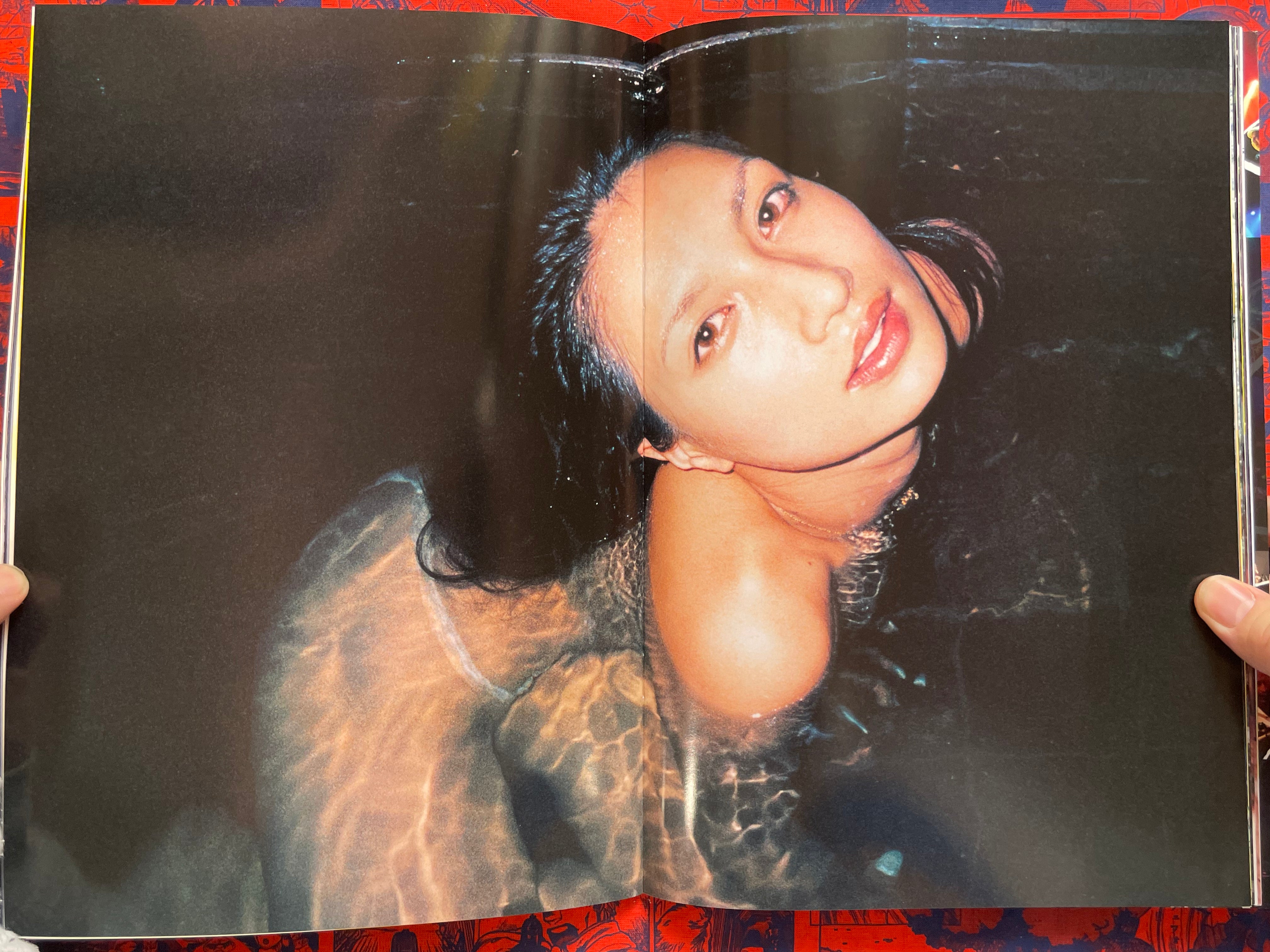 Monthly Shincho Mook: Sada Mayumi (2006)