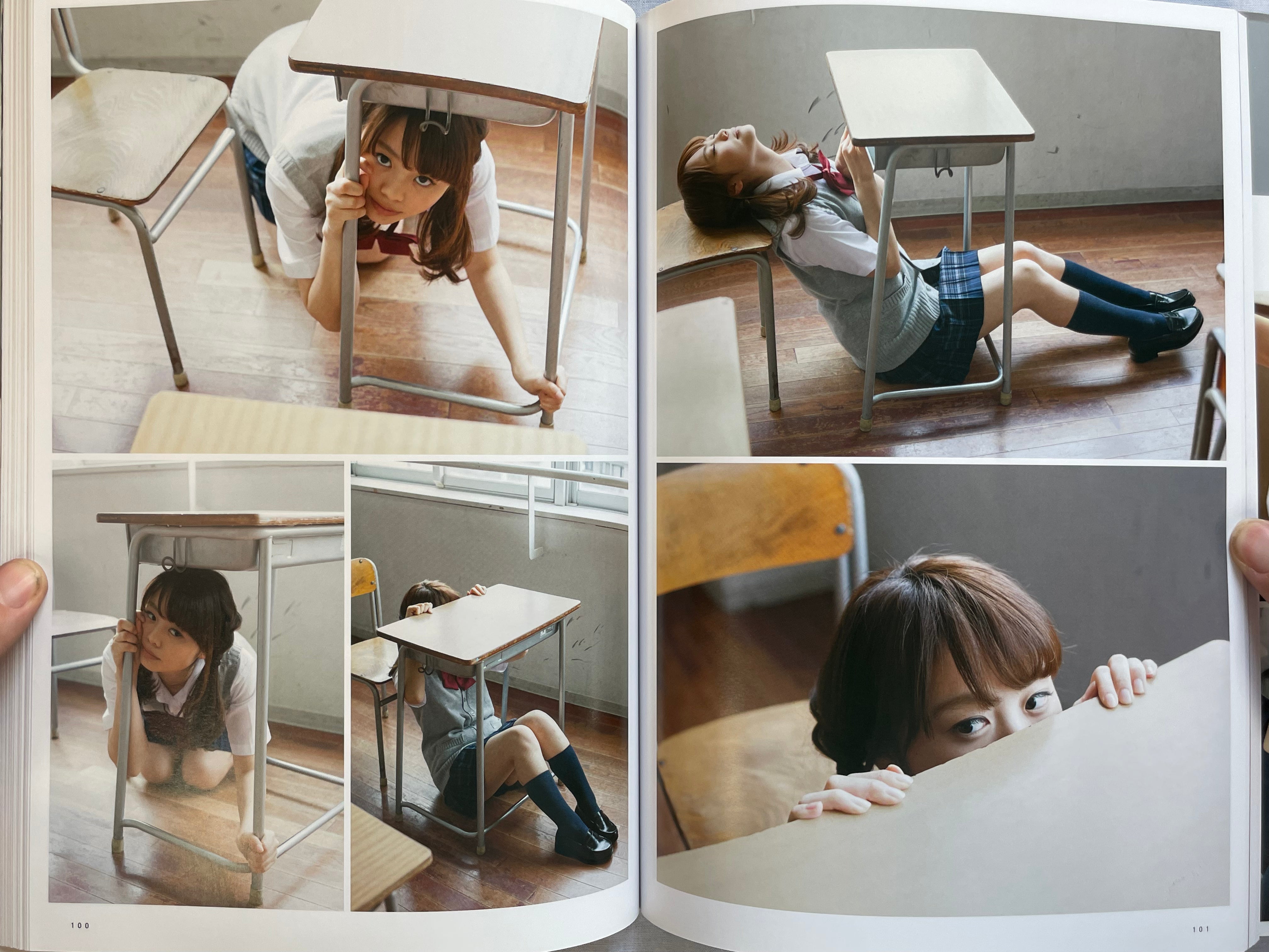 JK Pose Maniacs by Yuki Aoyama (2013)
