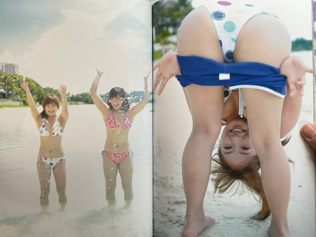 SIGNED Goddesses: Yuzuki Aikawa + Yoko Bito (2012)