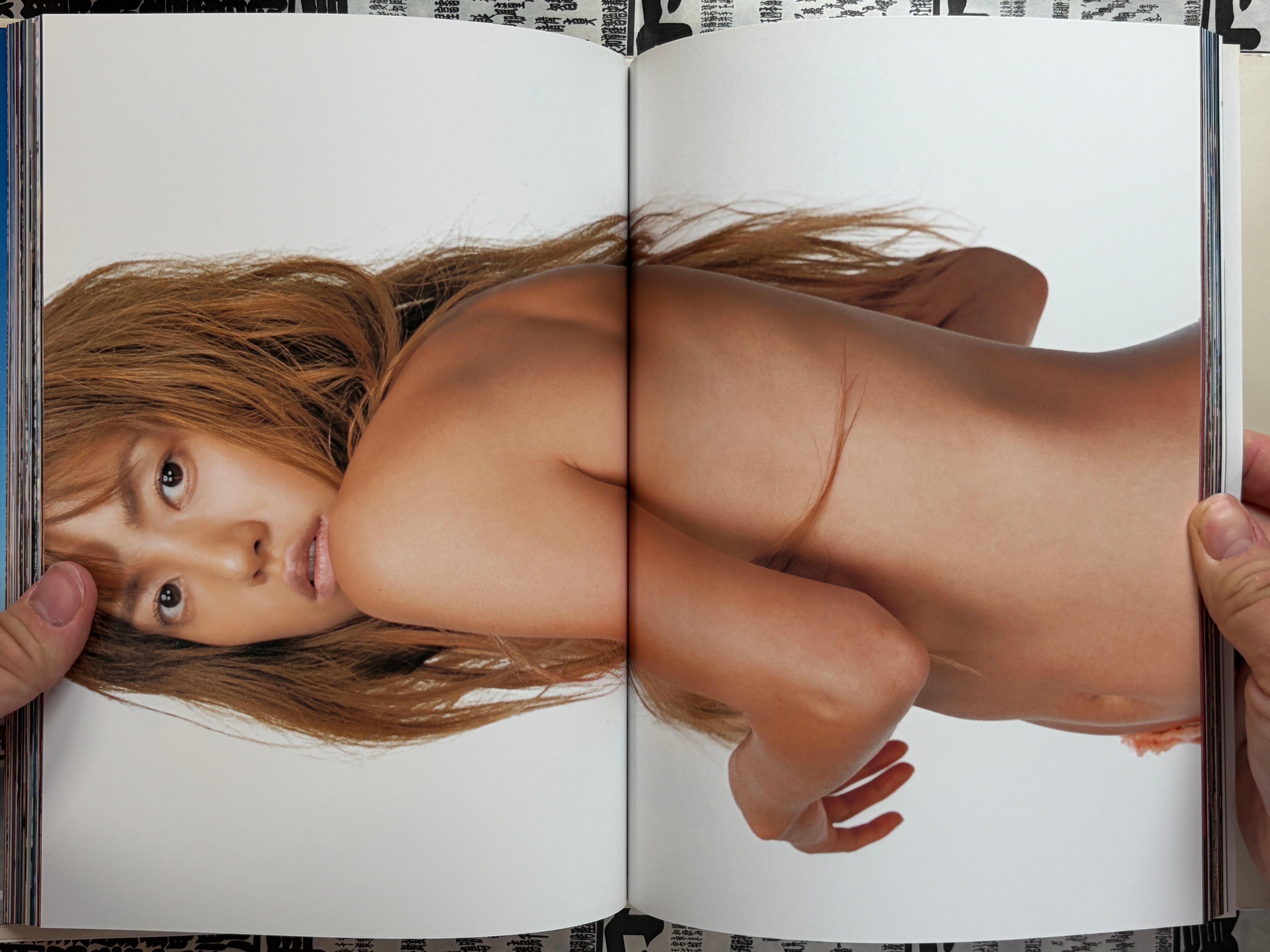 Love Life: Hitomi Photo Book (2000)-thumbmail-11