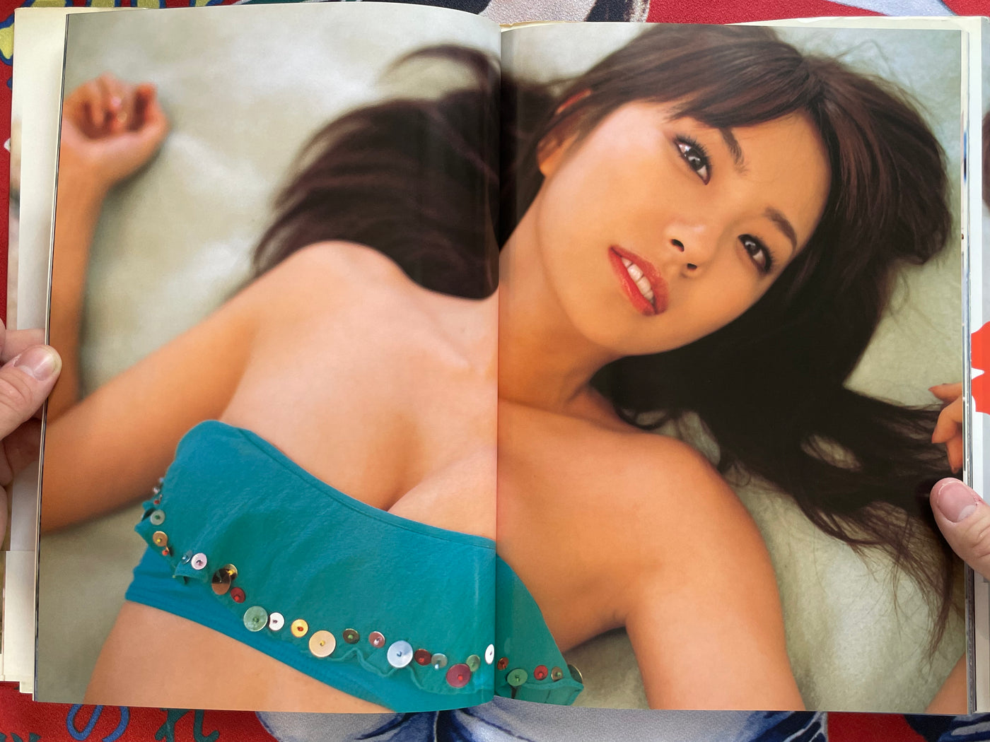 Azu Hawaii: Azusa Yamamoto Photo Collection - Hardcover w/ DVD (2007)