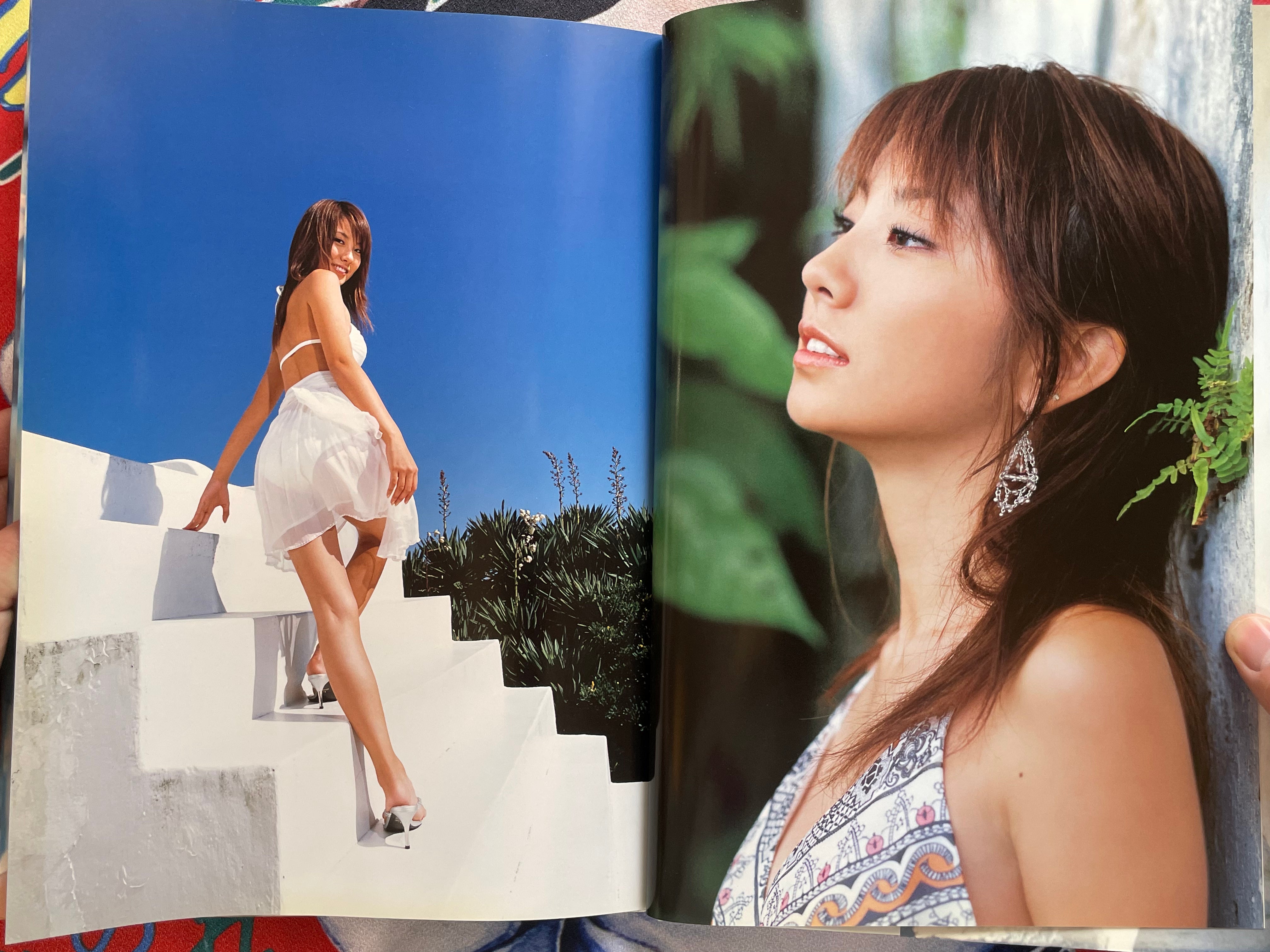 Azu-In: Azusa Yamamoto Photo Collection - Hardcover (2005)