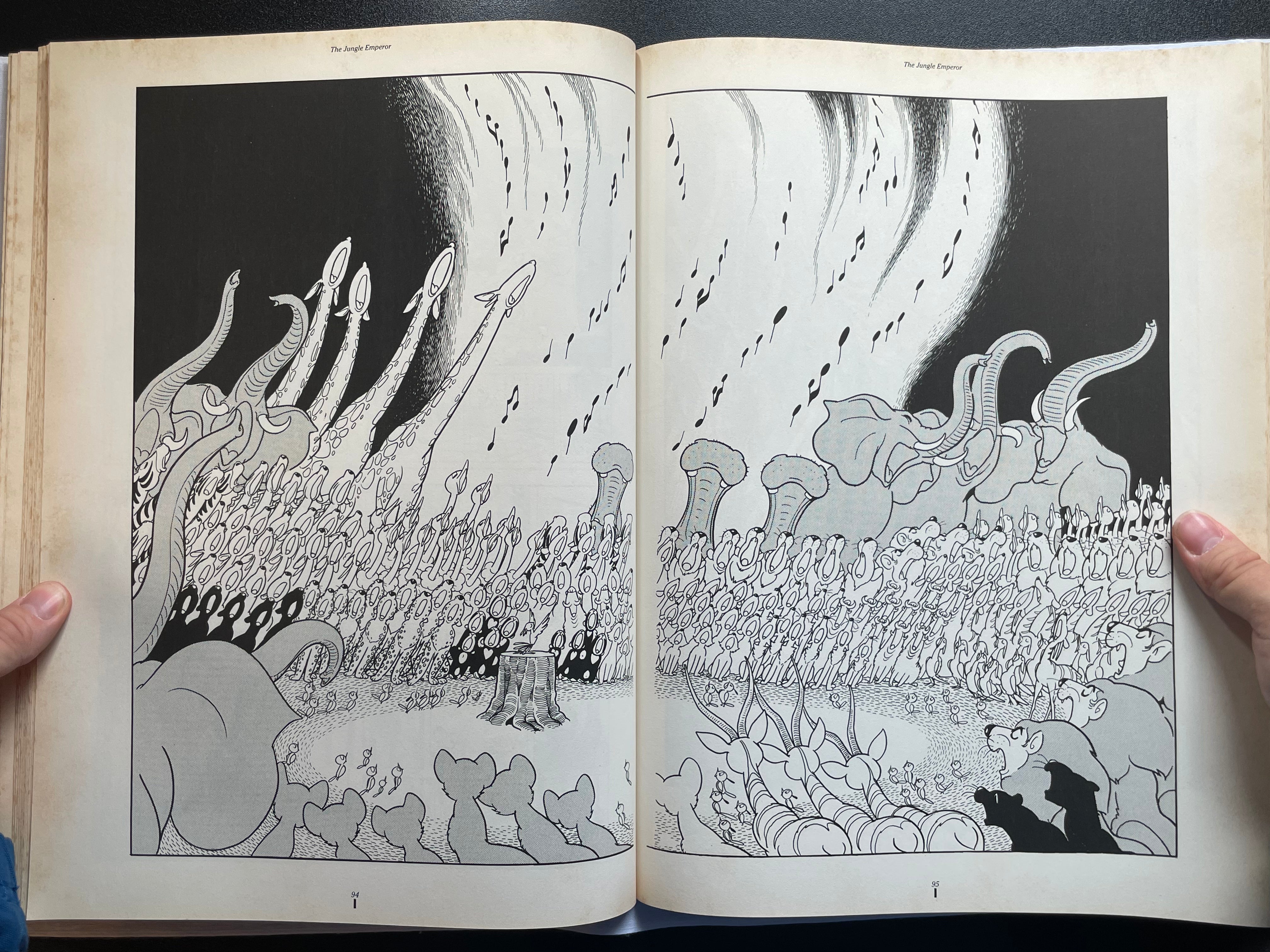 Tezuka Osamu Exhibition w/ Booklet - Oversized (1990)-thumbmail-8