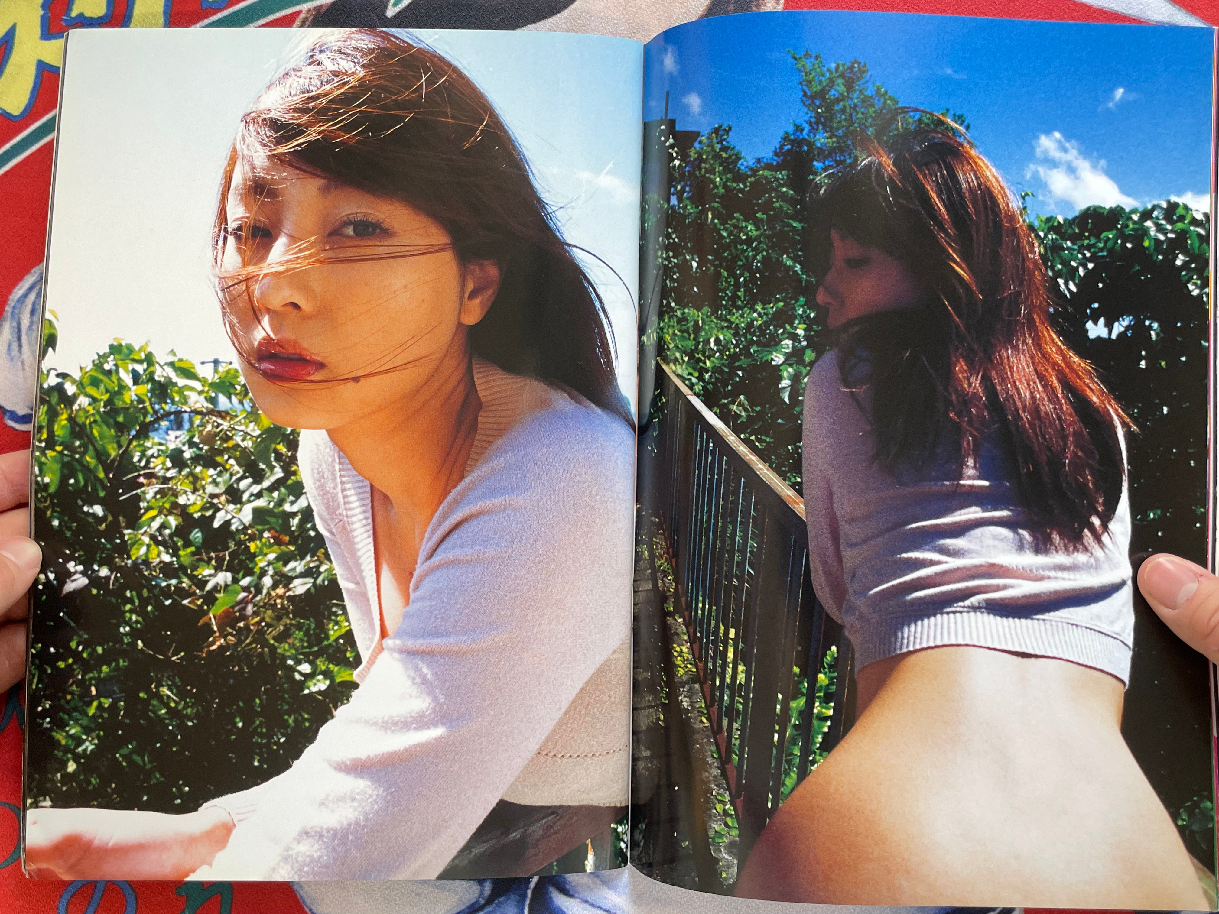 Ikeda Natsuki Shincho Mook Photo Collection (2010)