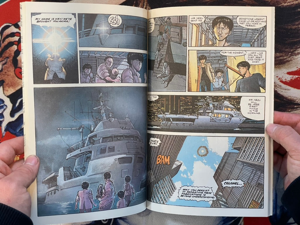 Akira International Edition Single: Volume 1 No. 18 by Katsuhiro Otomo (1988)