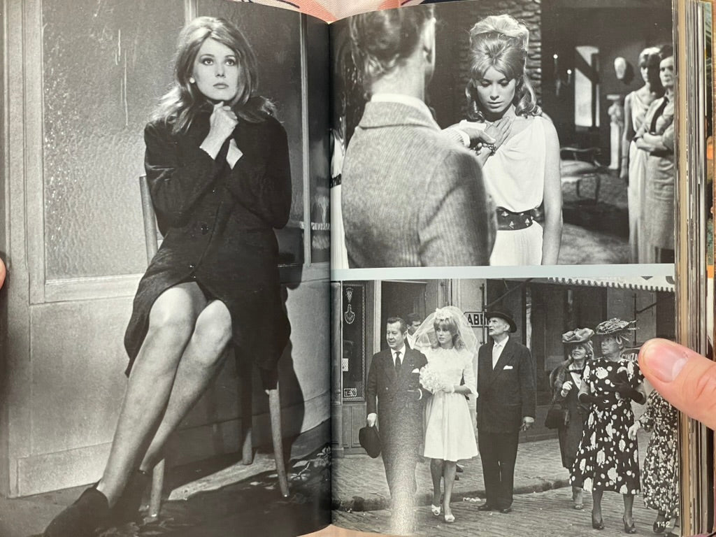 Cine Album: Catherine Deneuve (1971)-thumbmail-11