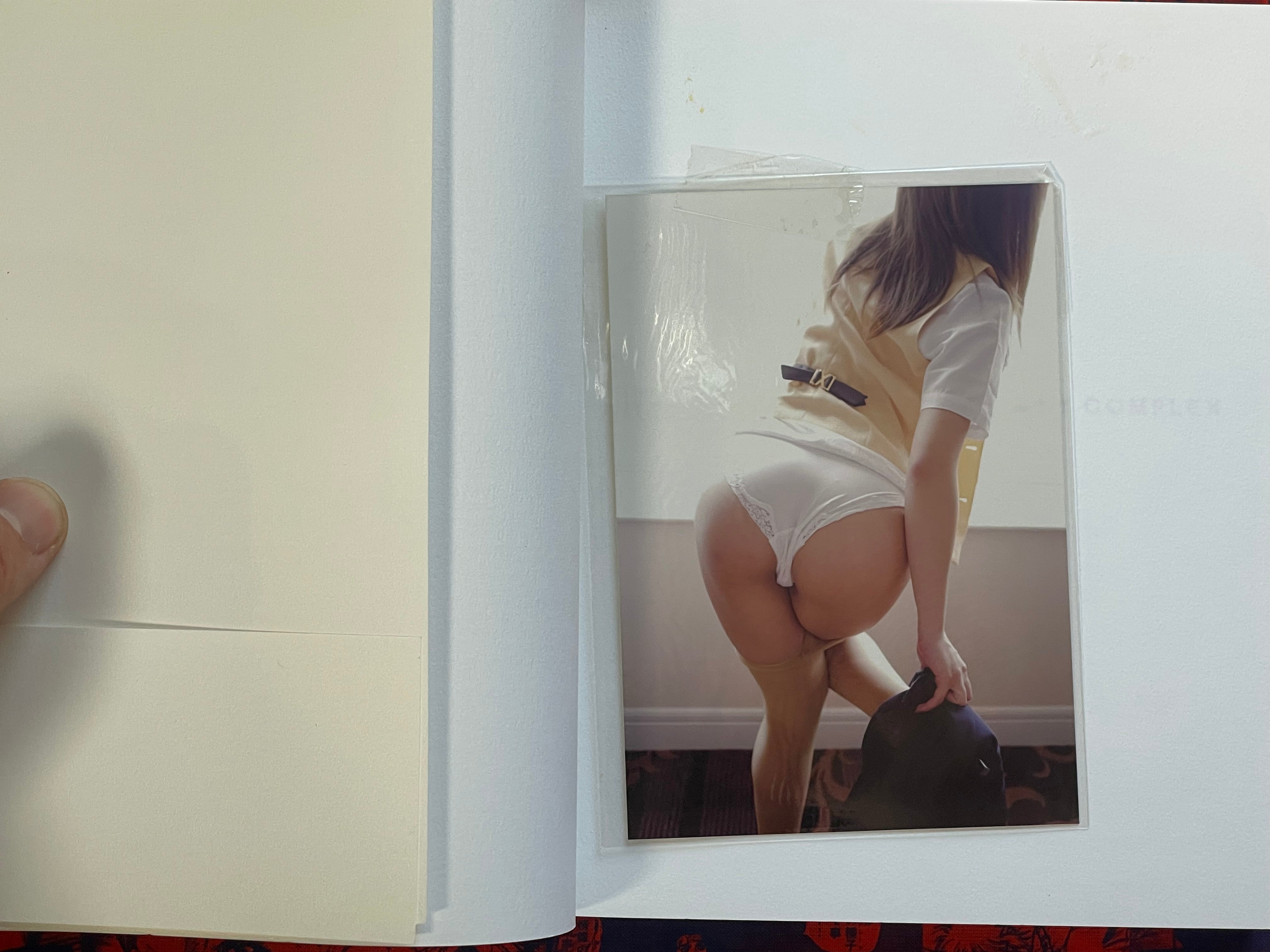 Office Lady Complex (2011)