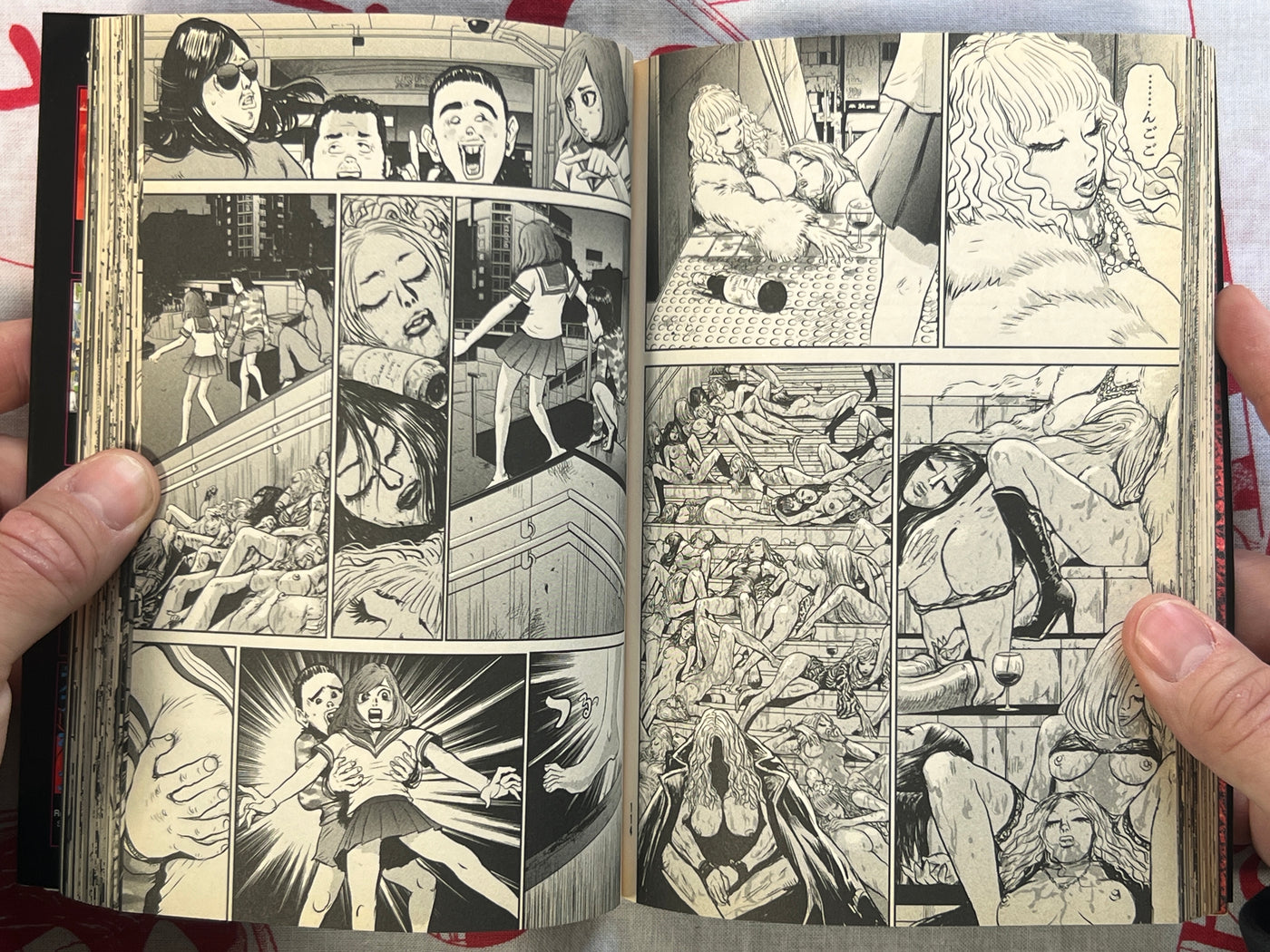Broadway of the Dead #1 by Shinichi Sugimura (2011)