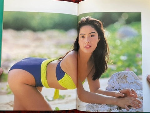 Crystal Blue Radiance: Yoshino Kimika Photo Collection - Hardcover (1994)