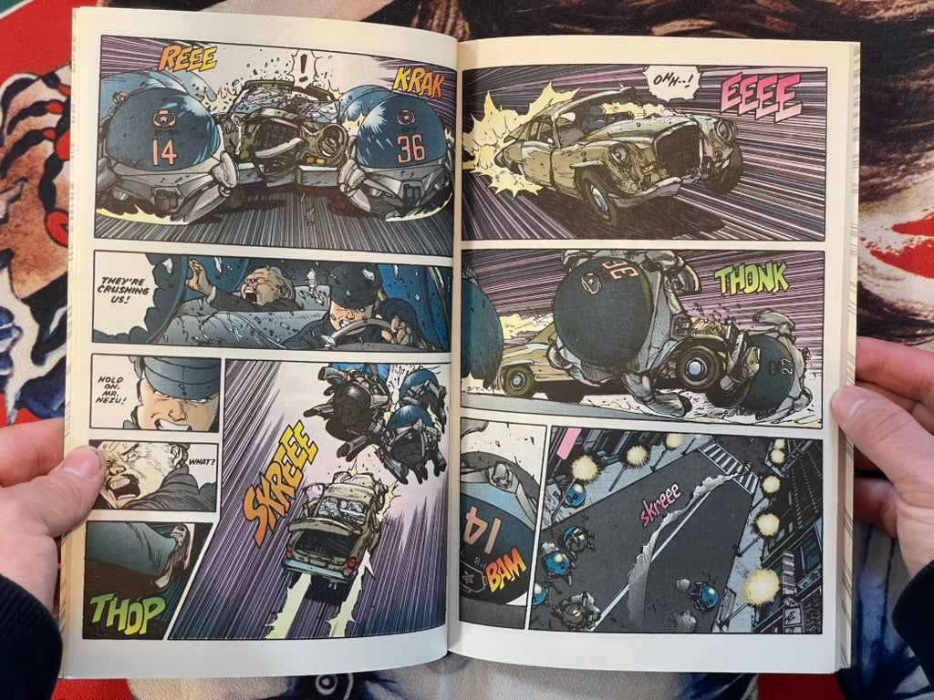 Akira International Edition Full 1-12 Set (All w/ Obi EXCEPT 12) by Katsuhiro Otomo (1988)