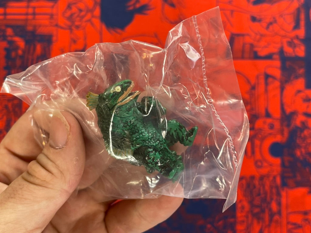 Gesura Kaiju Figure-thumbmail-5