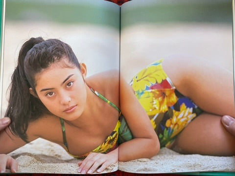 Crystal Blue Radiance: Yoshino Kimika Photo Collection - Hardcover (1994)