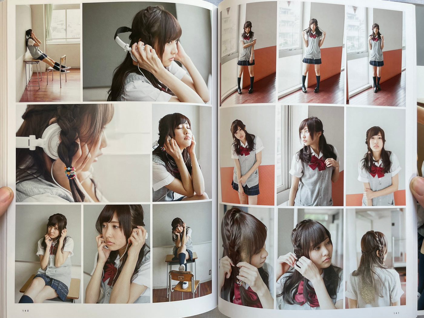 JK Pose Maniacs by Yuki Aoyama (2013)