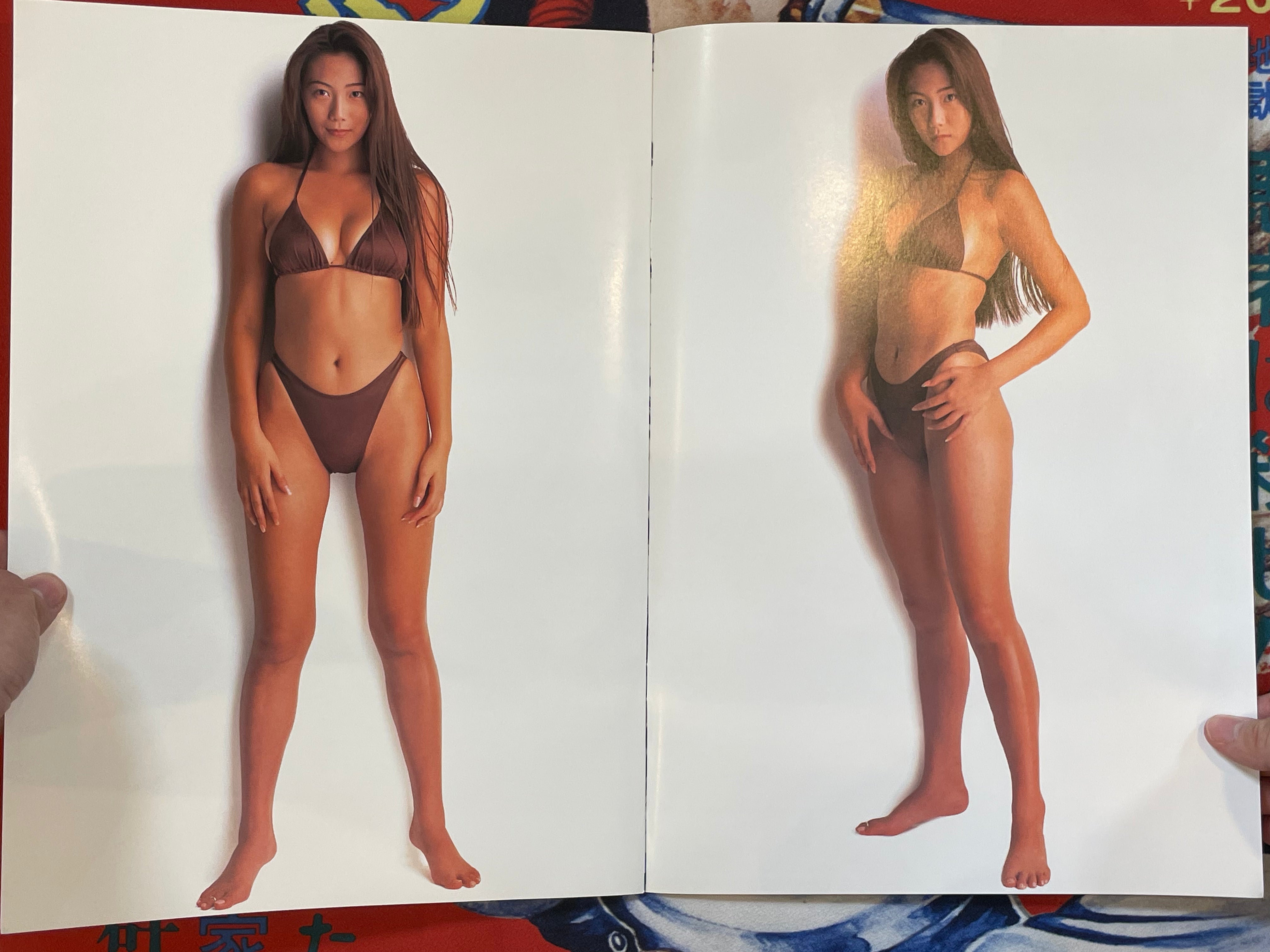 Life-Size Beautiful Women Poster Book - Slipcover, Oversized by Penthouse Japan (1996)-thumbmail-6