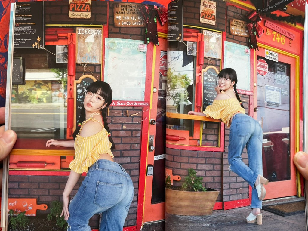 You Love Umi - Shinonome Umi Photo Book (2023)