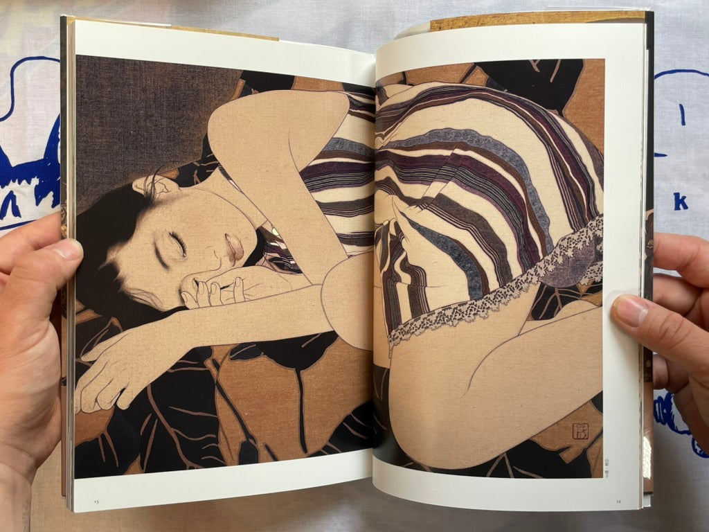 SIGNED 1000 New Moons with You by Yasunari Ikenaga (2023)-thumbmail-5
