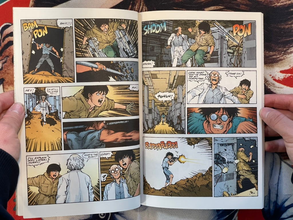 Akira International Edition Single: Volume 1 No. 14 by Katsuhiro Otomo (1988)-thumbmail-5