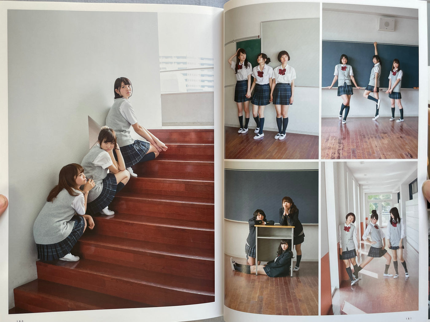 JK Pose Maniacs by Yuki Aoyama (2013)