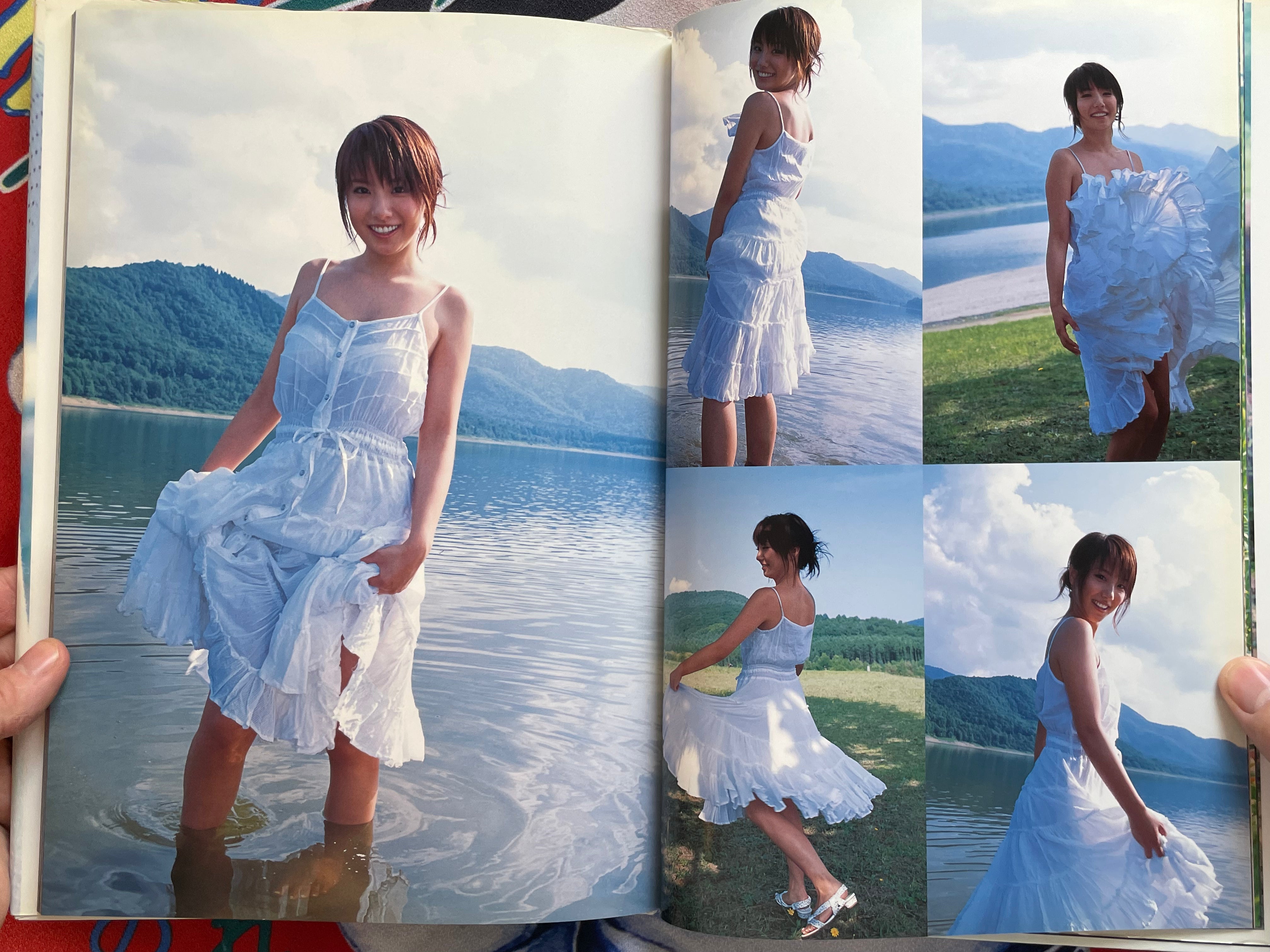 Azu Ing: Azusa Yamamoto Photo Collection - Hardcover w/ DVD (2006)