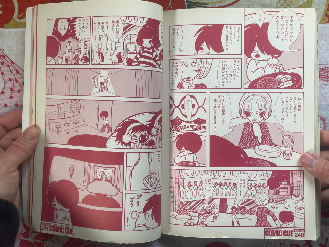 Comic Cue Volume 8 (2000)