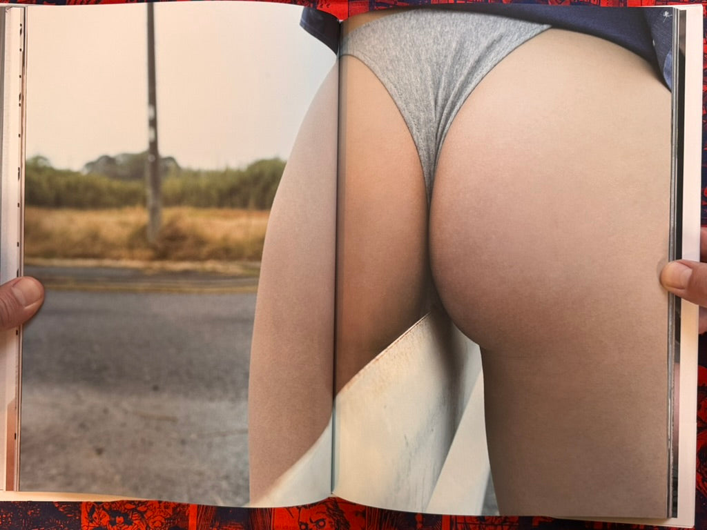 High-Leg Country Moka Hayashida