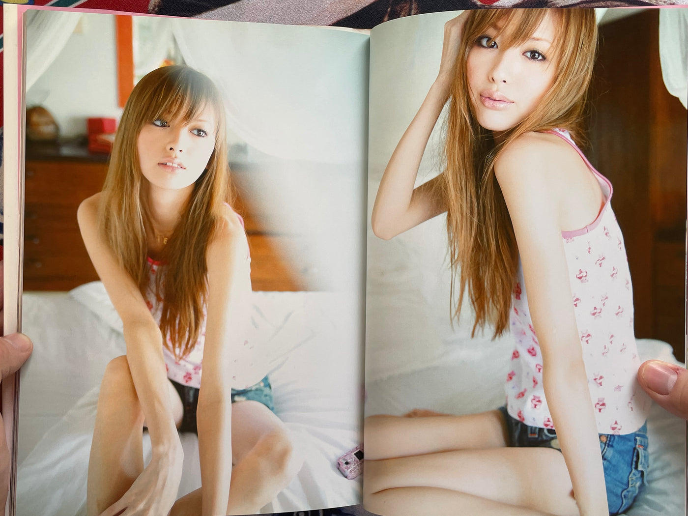 Love love: Suzuki Emi Photo Collection - Hardcover (2006)