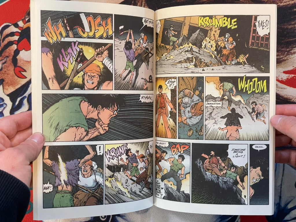 Akira International Edition Single: Volume 1 No. 26 by Katsuhiro Otomo (1988)