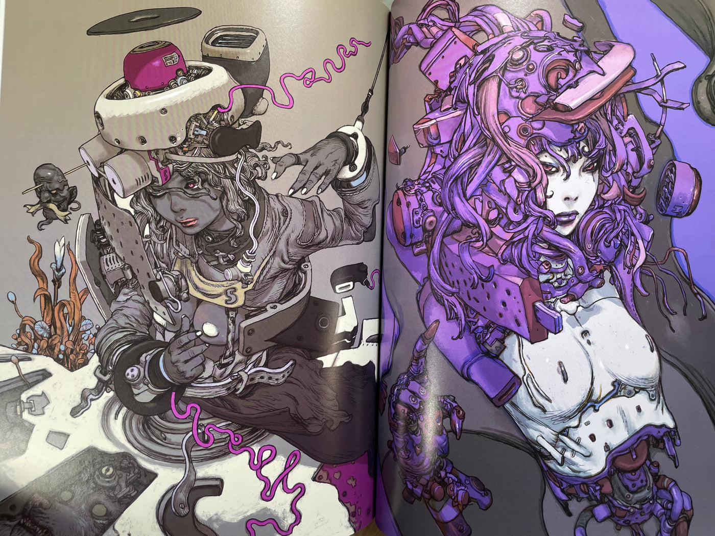 Dominatrix Heaven feat. Hajime Sorayama, Rockin' Jelly Bean, & Katsuya Terada